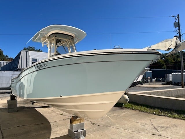 2022 Grady-White 236 Fisherman 