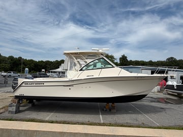 2019 Grady-White 330 Express