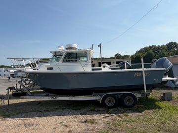 2020 Parker 2320 Sport Cabin