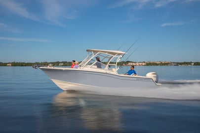 Grady-White 235 Freedom
