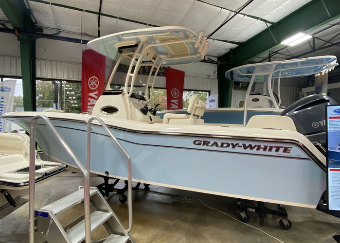 2022 Grady-White 216 Fisherman