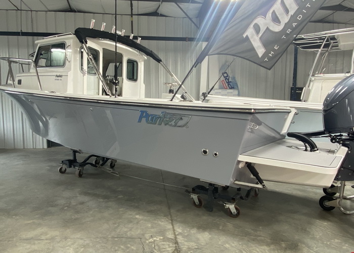 Parker 2320 Sport Cabin