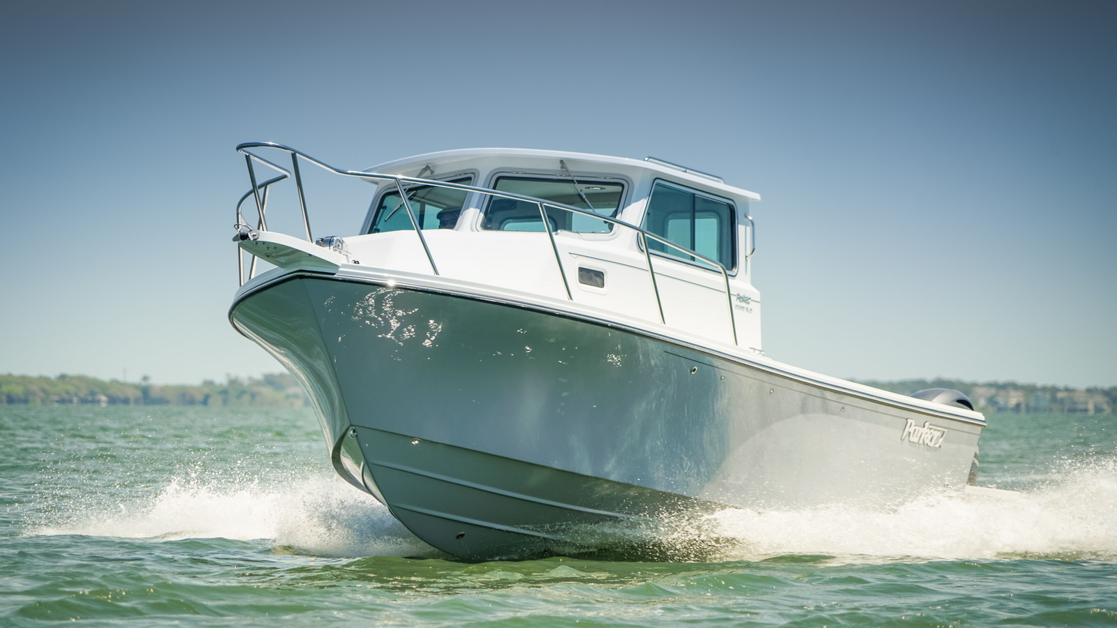 Parker 2520 XLD Sport Cabin
